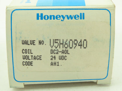 Honeywell Skinner V5H60940 Solenoid Valve 3-Way 24VDC 75 PSI NO 1/4" NPT