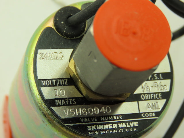Honeywell Skinner V5H60940 Solenoid Valve 3-Way 24VDC 75 PSI NO 1/4" NPT