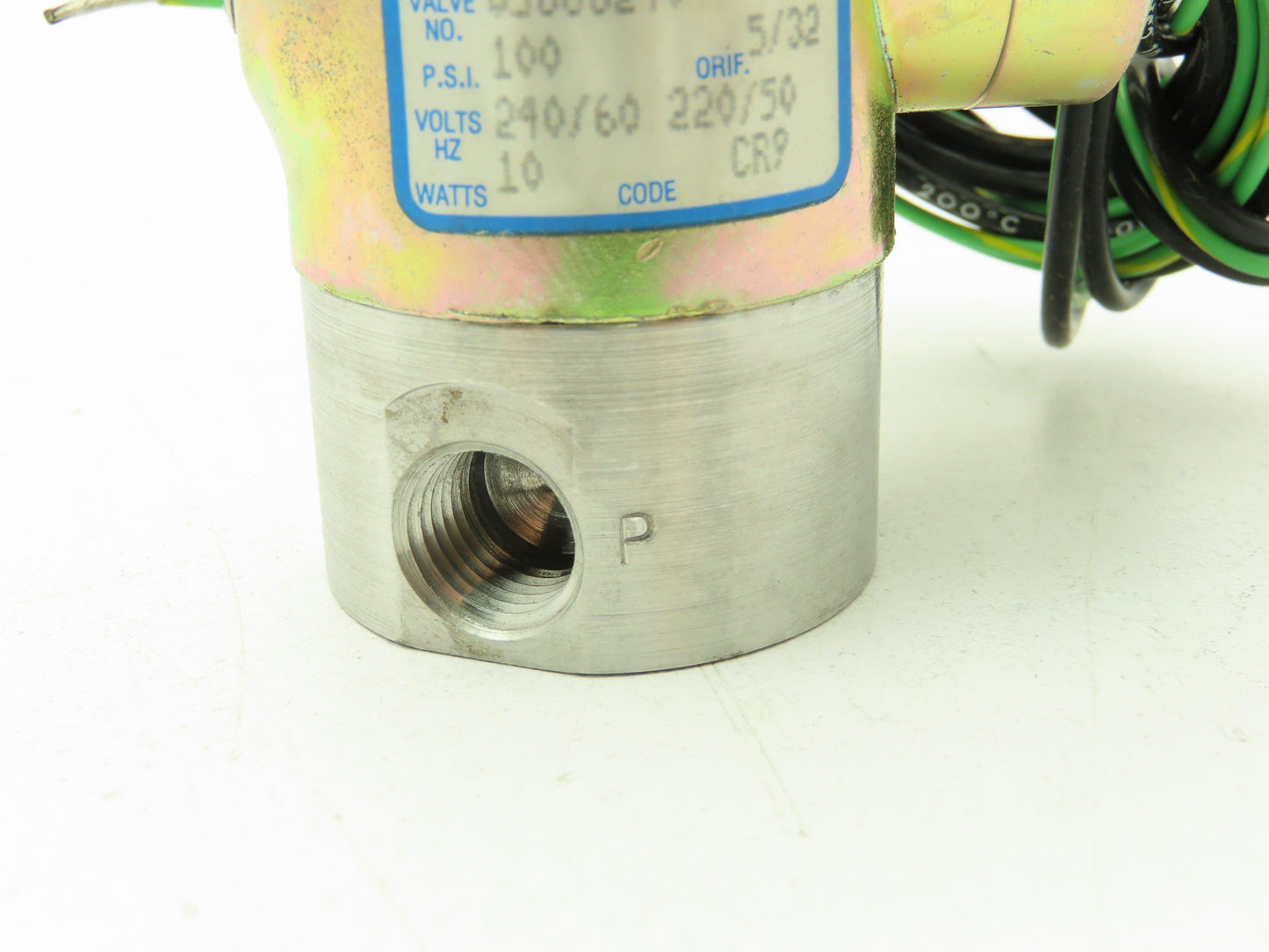 Honeywell Skinner V5J66240 Solenoid Valve 2-Way (NC) 220/240VAC 100 PSI 1/4" NPT