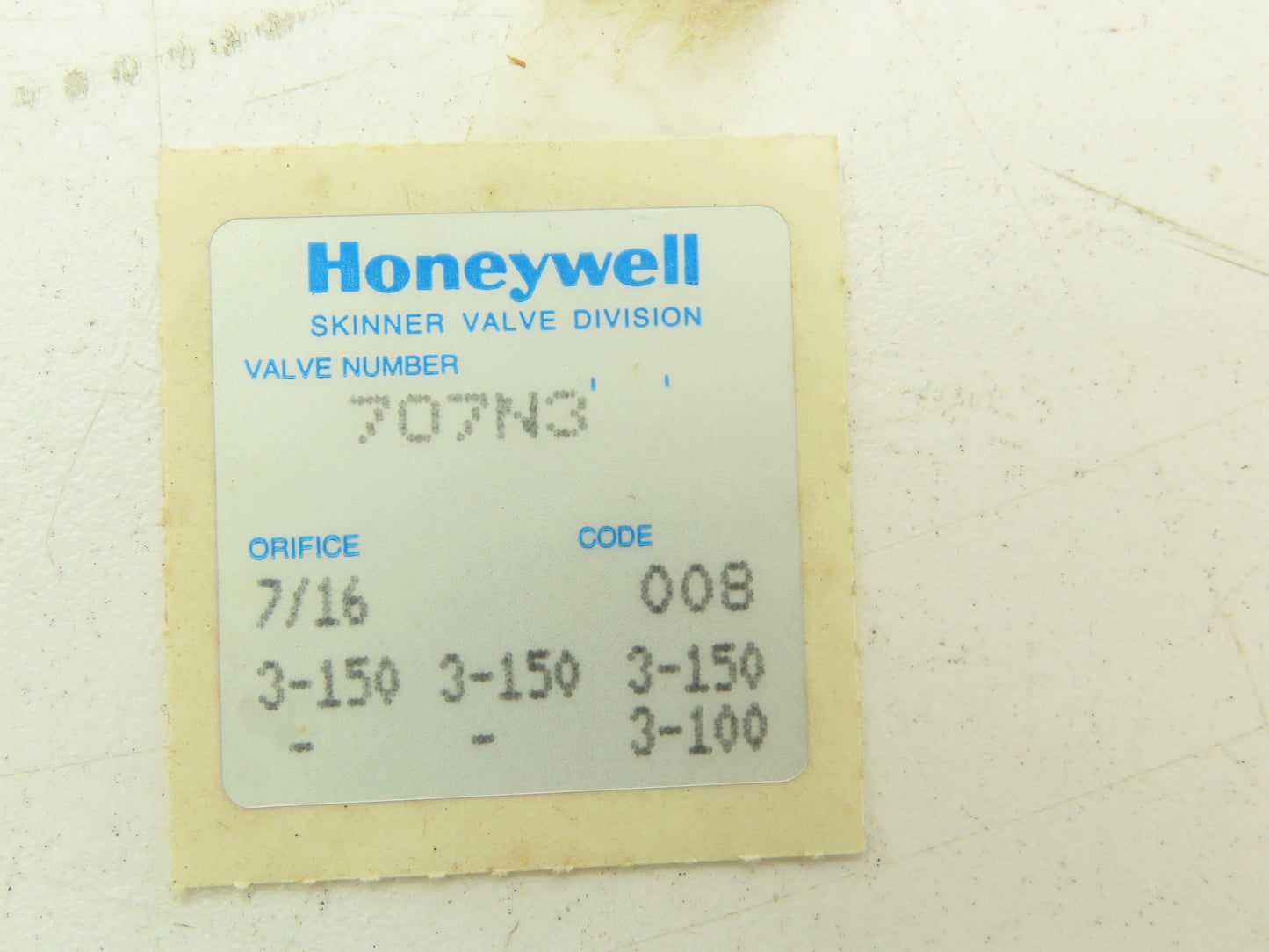 Honeywell Skinner 707N3 Brass Solenoid Valve 2-Way (NC) 1/2" NPT -No Coil