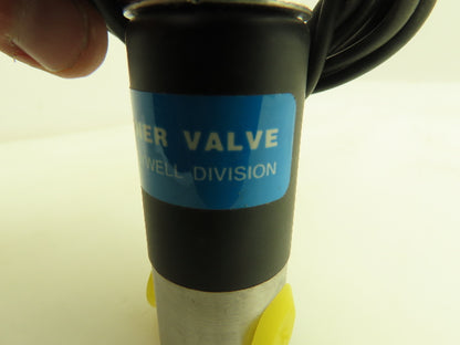 Honeywell Skinner B13LX3 Solenoid Valve 3-Way NC 24VDC 100PSI 1/8" NPT Lot of 3