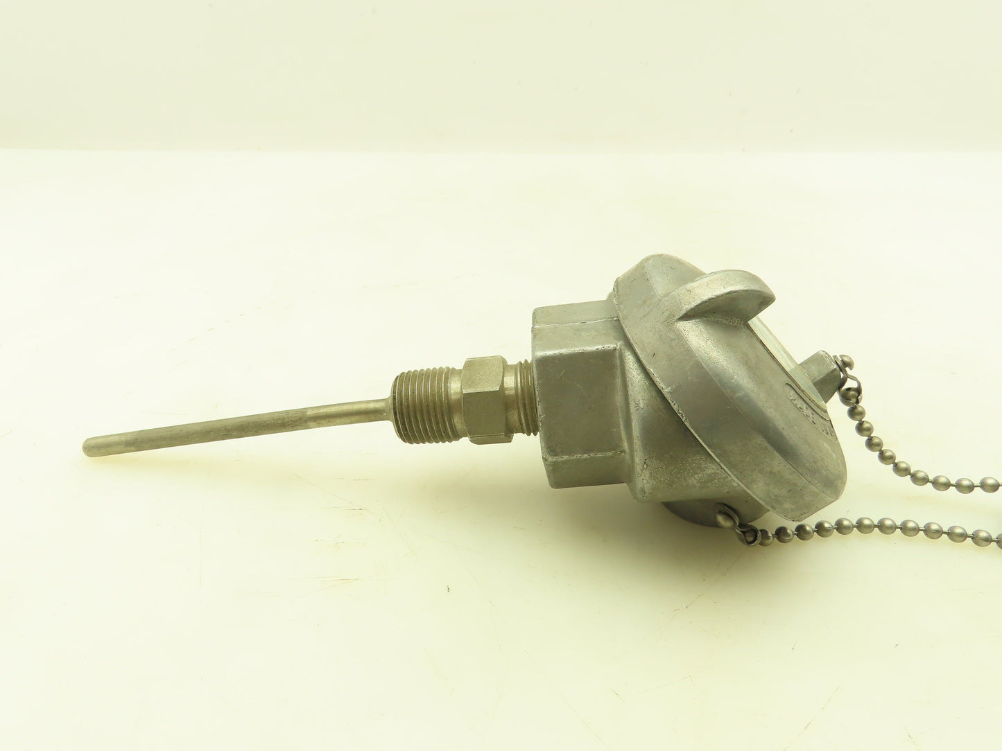 Lesman Instrument 620-MT-2070 Thermocouple 3/4" NPT 90 Housing Stainless Probe