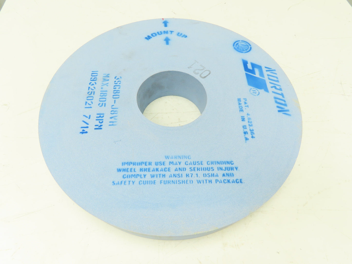 Norton 3SG80-J8VH 18" Grinding Wheel 18" Diameter 5" Arbor 3" Thick 1805 RPM