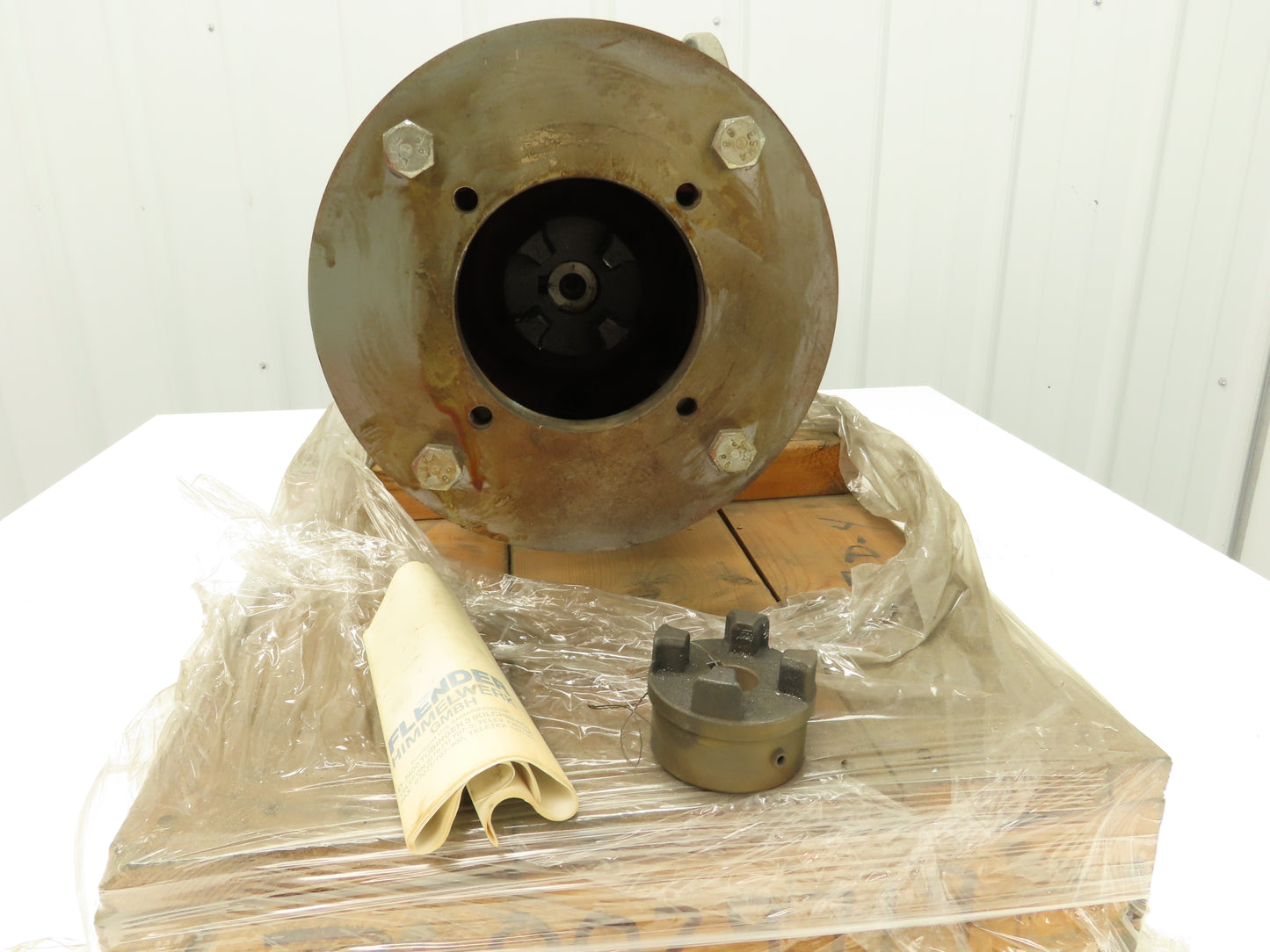 Flender KF60K-90 Speed Reducer Gearbox 36:1 Ratio 48 RPM RH 1-3/8" Output