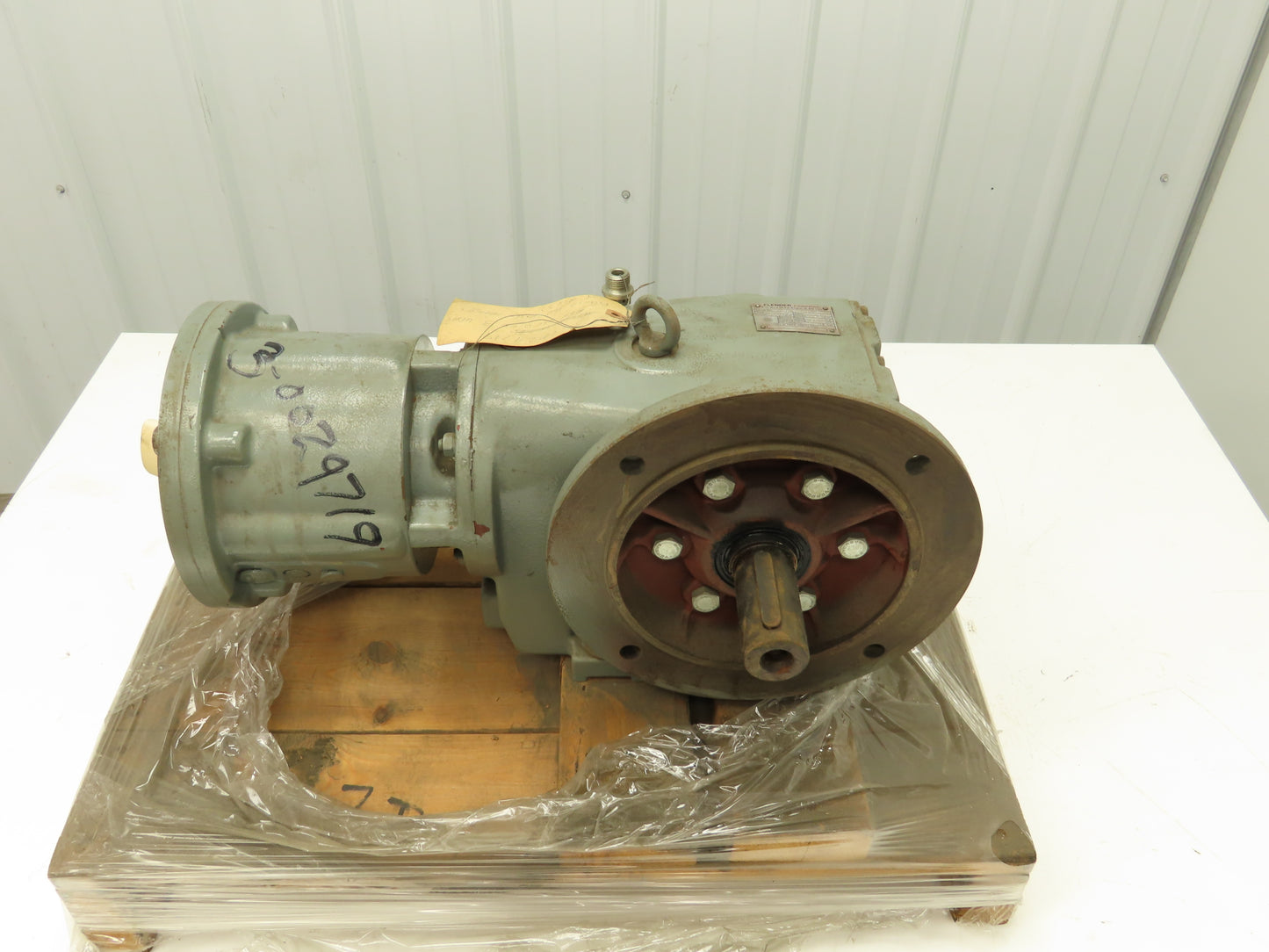 Flender KF60K-90 Speed Reducer Gearbox 36:1 Ratio 48 RPM RH 1-3/8" Output