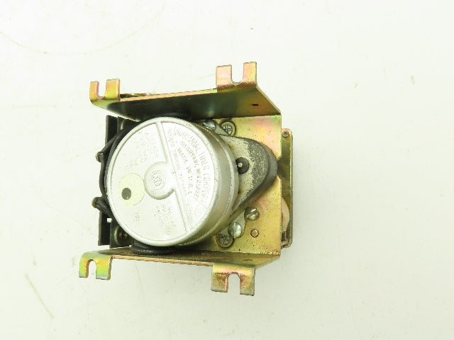 Industrial Timer CSF-3M Relay Activated Timer 0-3m 115V 10A Switch