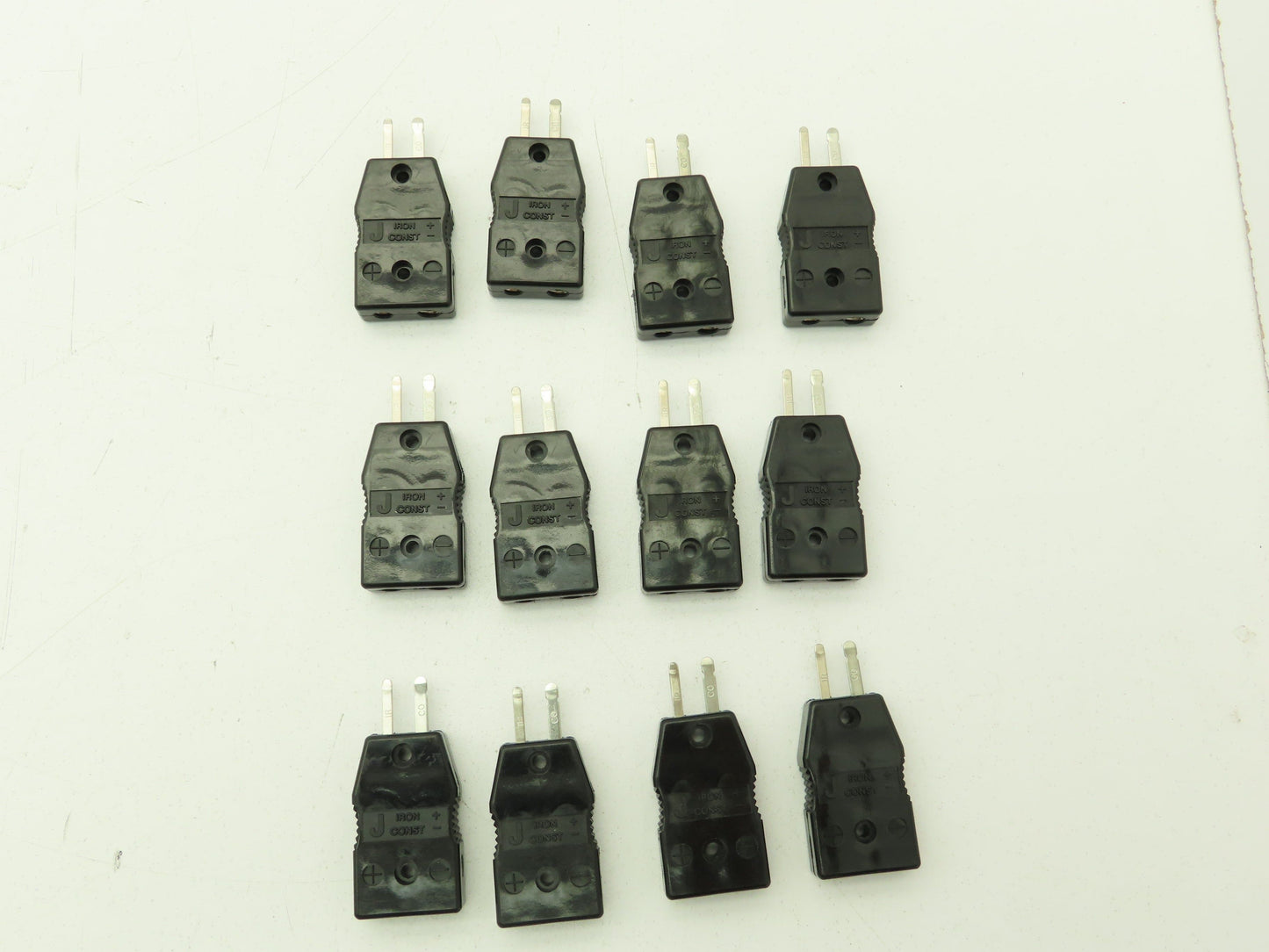 Omega Type J 2-Pin Female Thermocouple Connector Plug   Lot of 12
