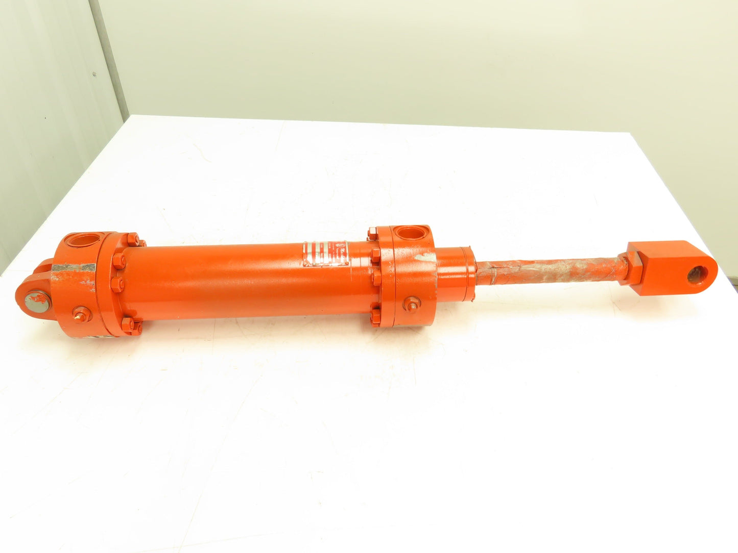 Lincoln Machine C16680 Hydraulic Cylinder 3-1/2" Bore 13-1/2" Stroke 1500 Psi.