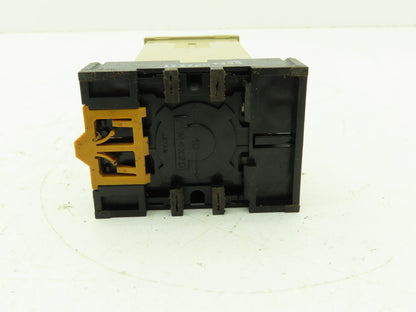 Omron E5C2-R20J-10 Temperature Controller E5C2