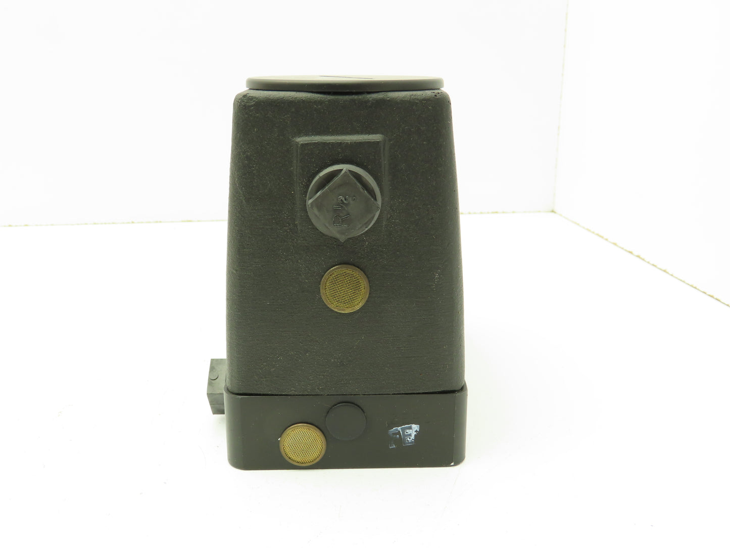 Fairchild 5100B-1 Electro Pneumatic Transducer 1-5mA  3-15 PSI