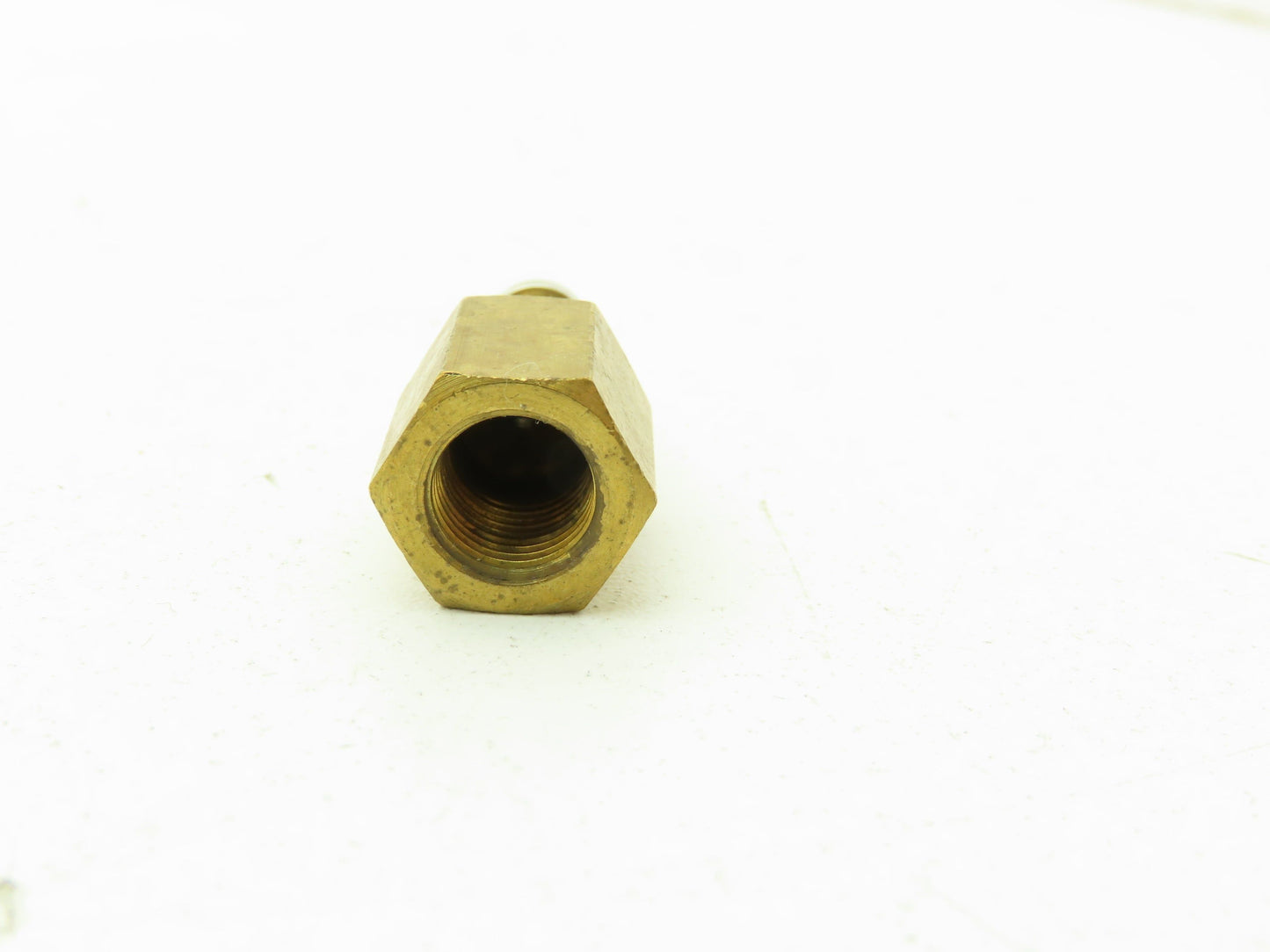 Norgren 85-135-501 Straight Female Adaptor Fitting 1/8"-QD X 1/8"-NPTM Lot of 29