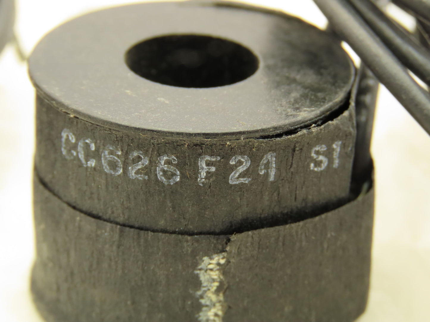 Skinner Valve CC-626-F24 Solenoid Coil 3/8" ID Lot of 4