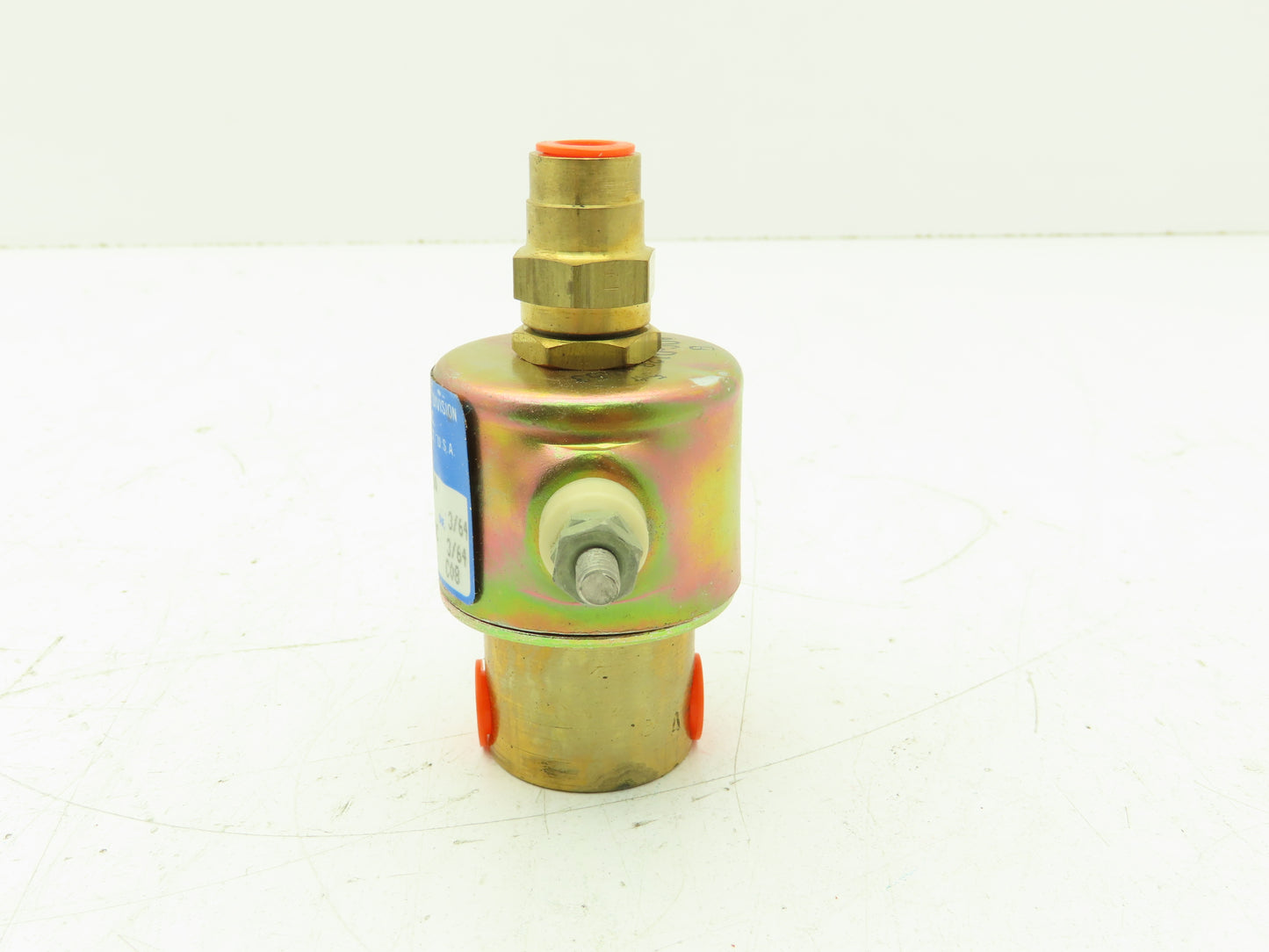 Honeywell Skinner C3C450 Brass Solenoid Valve 1/8"NPT 3 Way NC 12VDC Coil 175PSI