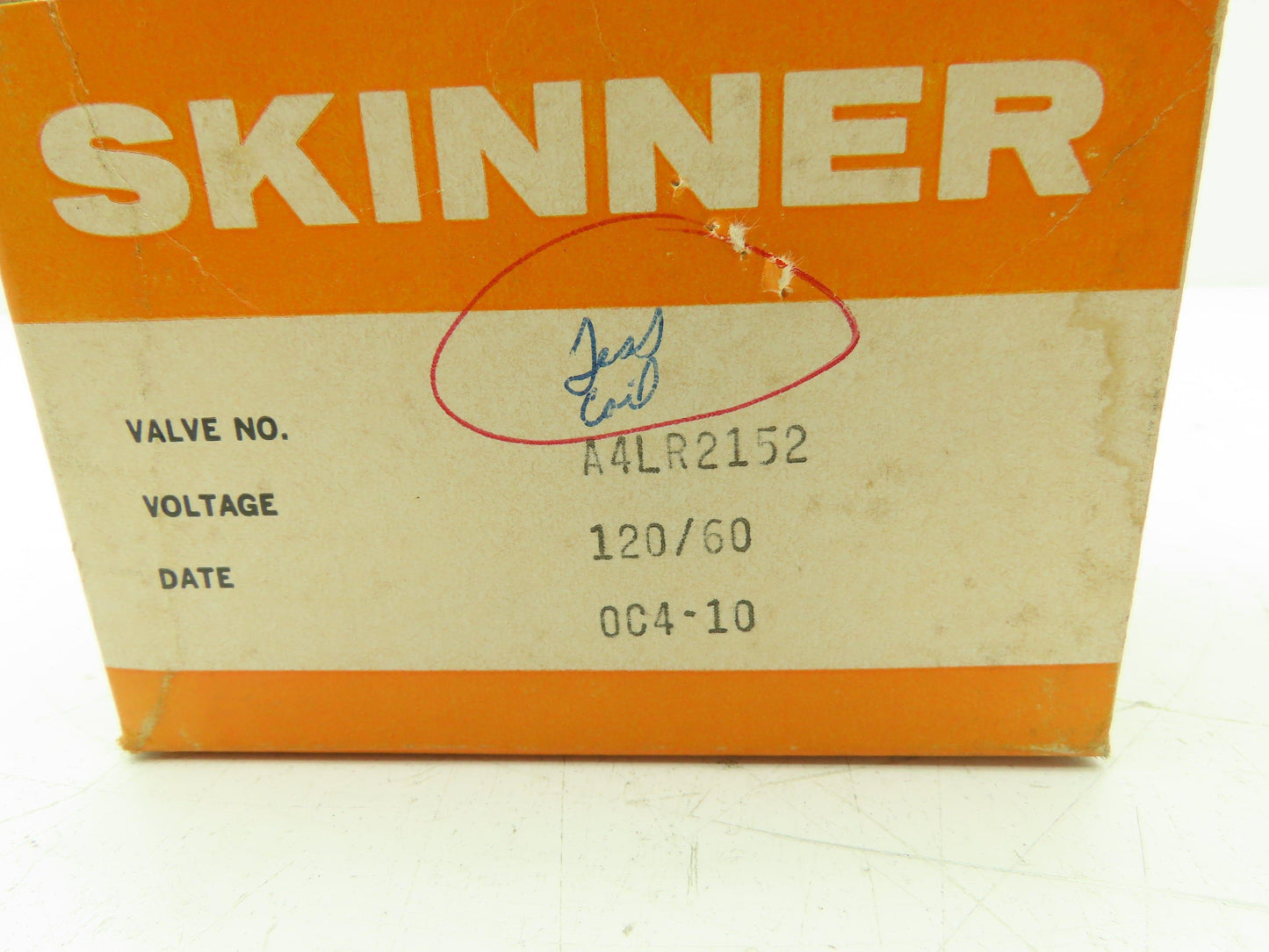Honeywell Skinner A4LR2152 Solenoid Valve 3-Way NC 120V 150 PSI 1/4" NPT