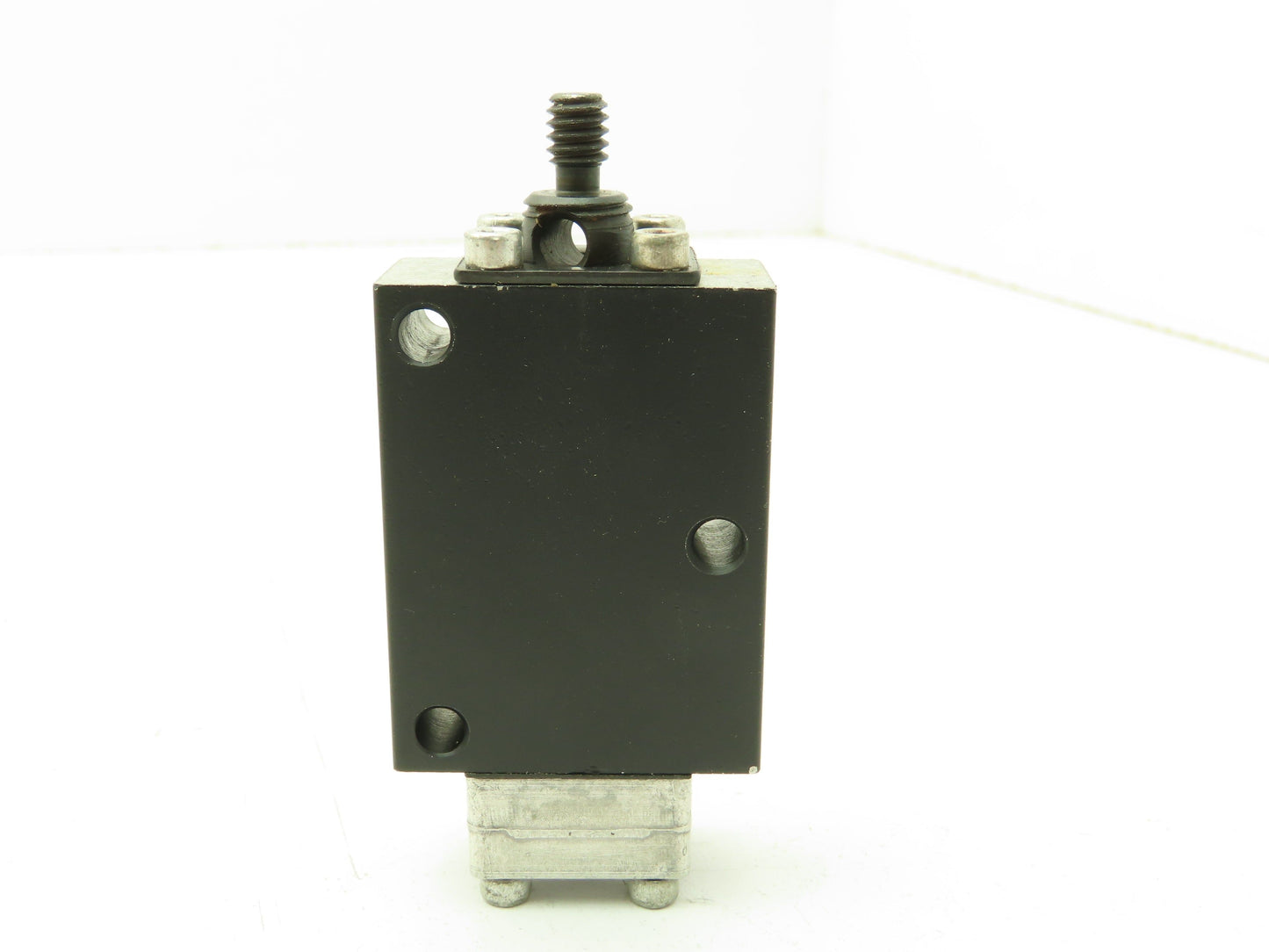 Aro MQ 1348 Pneumatic 3 Way Valve NC 1/8" NPT Air or Manual Activated