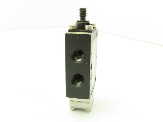 Aro MQ 1348 Pneumatic 3 Way Valve NC 1/8" NPT Air or Manual Activated