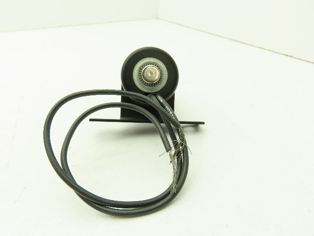 Honeywell Skinner V75T2770 Solenoid Valve 2-Way NC 120V 130 PSI 1/8"NPT Lot of 4