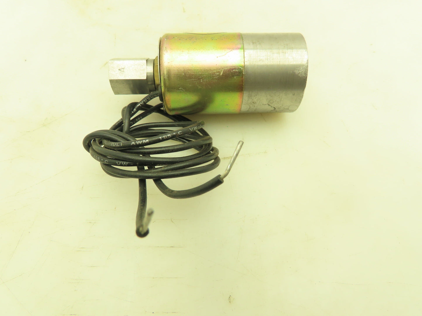 Honeywell Skinner V5D21210SR Solenoid Valve 2-Way NO 120V 125 PSI 1/4" NPT