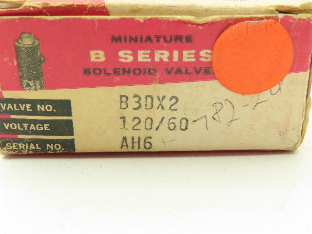 Honeywell Skinner B3DX2 Solenoid Valve 3-Way NC 120V 150 PSI 1/16" NPT