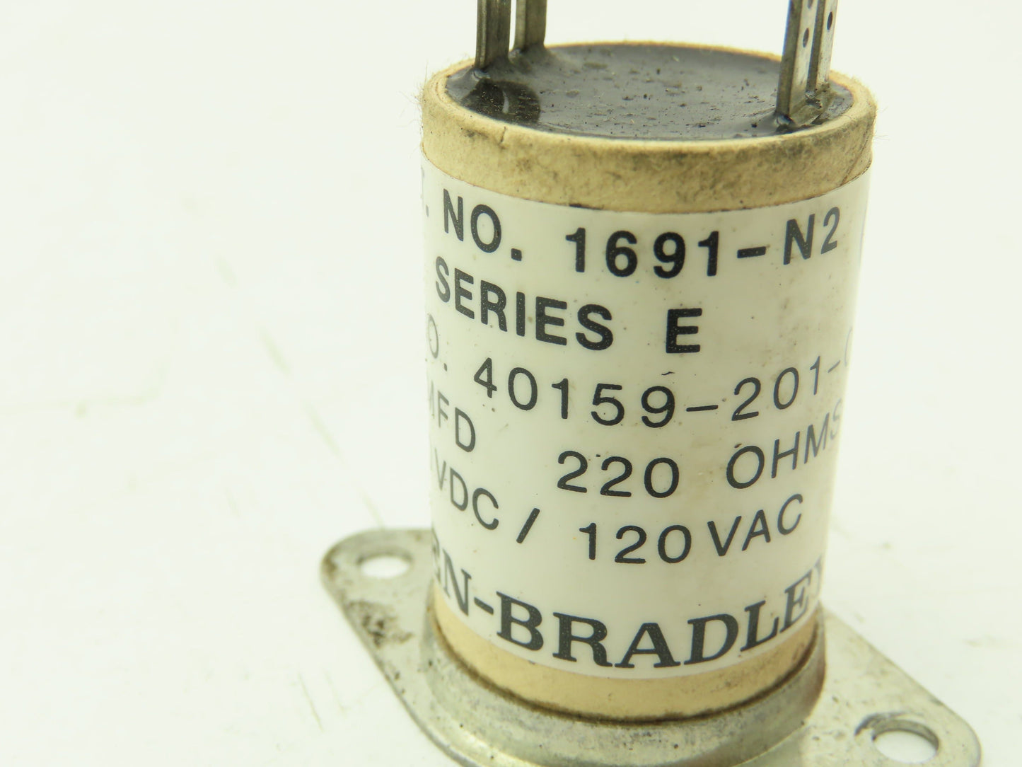 Allen Bradley 40159-201-02 Surge Suppressor 220 OHMS 150VDC/120VAC  -Lot of 7