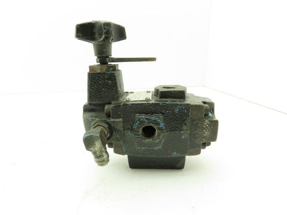 Vickers XCT 03 2B 30  Hydraulic Reducing Valve 3/8" NPT 4-Port 7GPM 2000 PSI