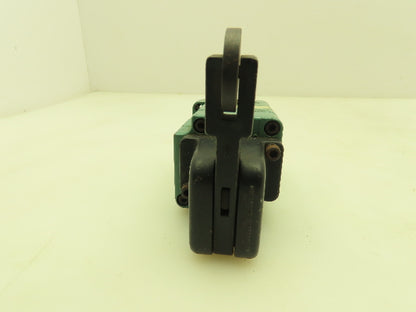 Aro 5232-05-3 Pneumatic Air Limit Switch Valve 3 Way Roller Arm 3/8" NPT