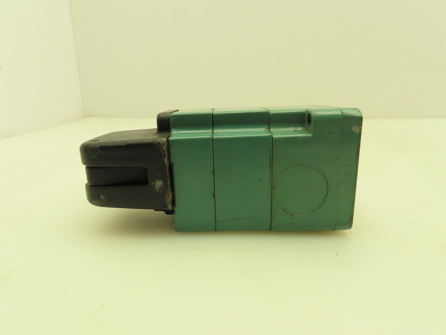 Aro 5232-05-3 Pneumatic Air Limit Switch Valve 3 Way Roller Arm 3/8" NPT