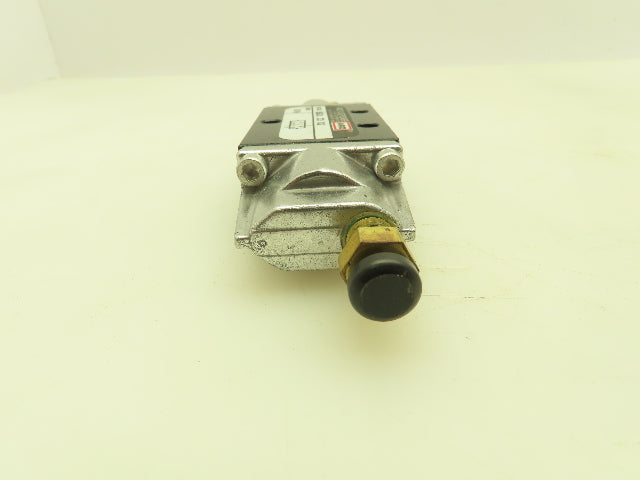 Aro 5631 33 02 Manual Pneumatic Air Valve 3-Way NC 1/4" NPT