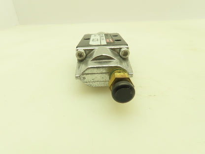 Aro 5631 33 02 Manual Pneumatic Air Valve 3-Way NC 1/4" NPT