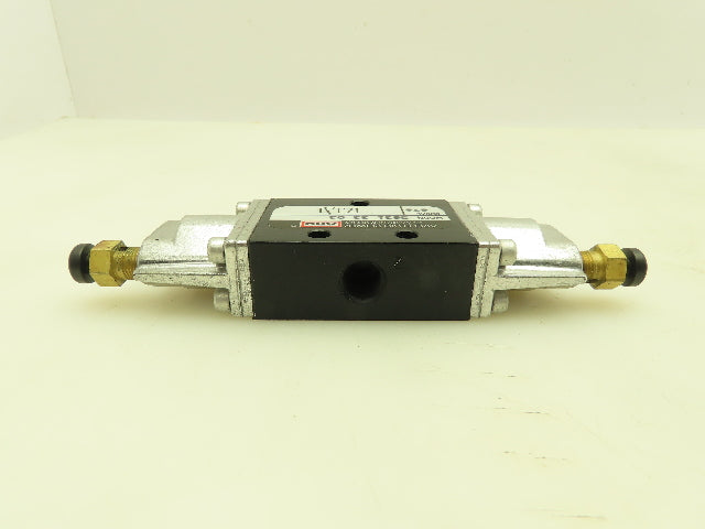 Aro 5631 33 02 Manual Pneumatic Air Valve 3-Way NC 1/4" NPT