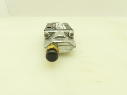 Aro 5631 33 02 Manual Pneumatic Air Valve 3-Way NC 1/4" NPT