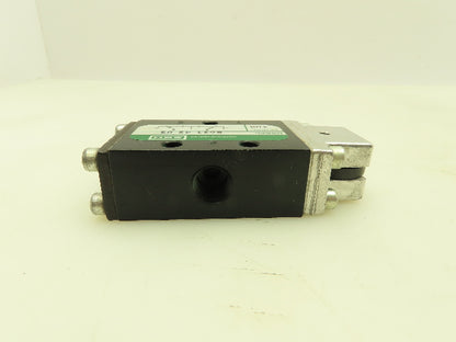 Aro 5631 43 02 Pneumatic Air Spool Limit Switch 3 Way 1/4" NPT Roller Arm