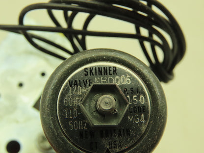 Honeywell Skinner MB D 009 Solenoid Valve 4-Way 120V 150 PSI 1/8" NPT