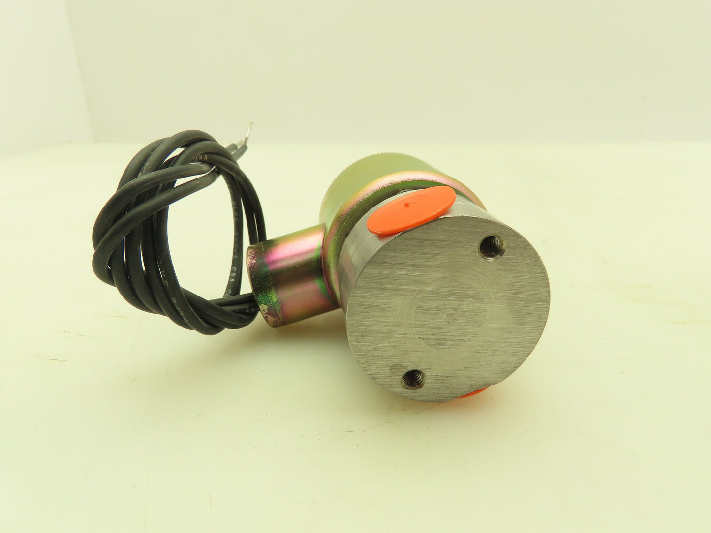 Honeywell Skinner X5R71900 Solenoid Valve 3-Way NC 6VDC 40-80 PSI 1/4" NPT