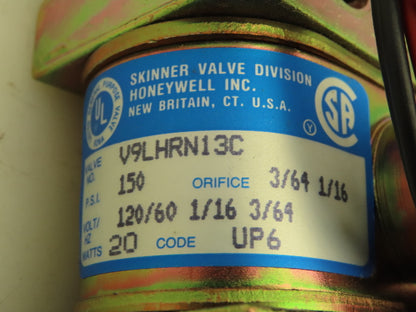 Honeywell Skinner V9LHRN13C Solenoid Valve 4-Way NC/NC 120V 150 PSI 1/4" NPT