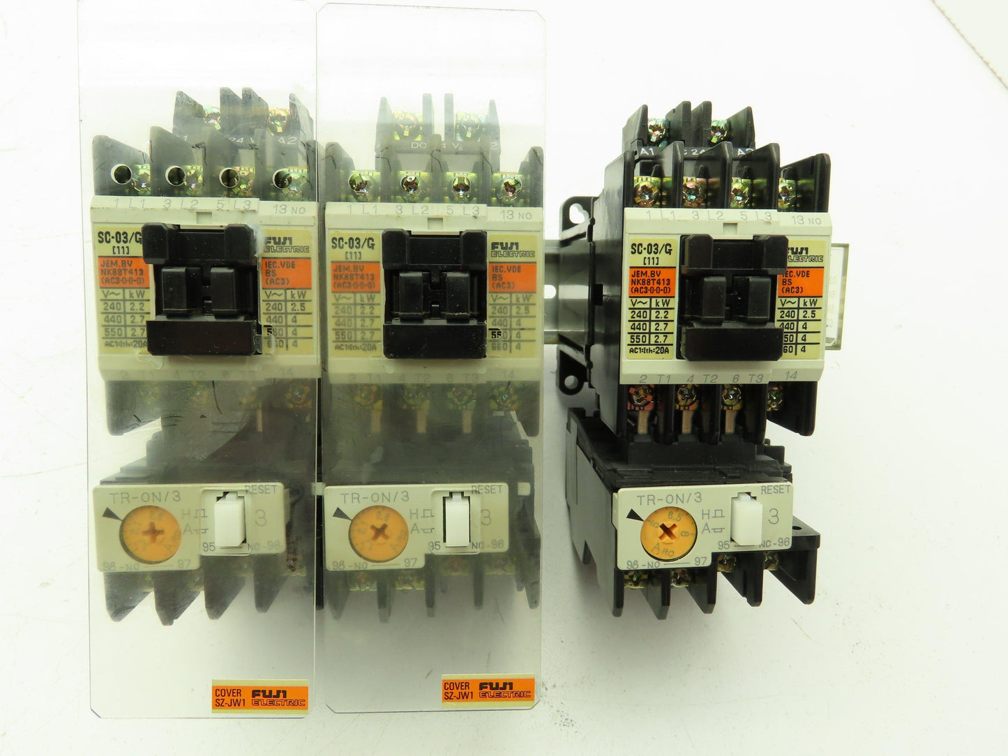 Fuji Electric SC-03/G DIN Rail Contactor 3P 1NO 11A 600V 3PH 24VDC Coil Lot of 3