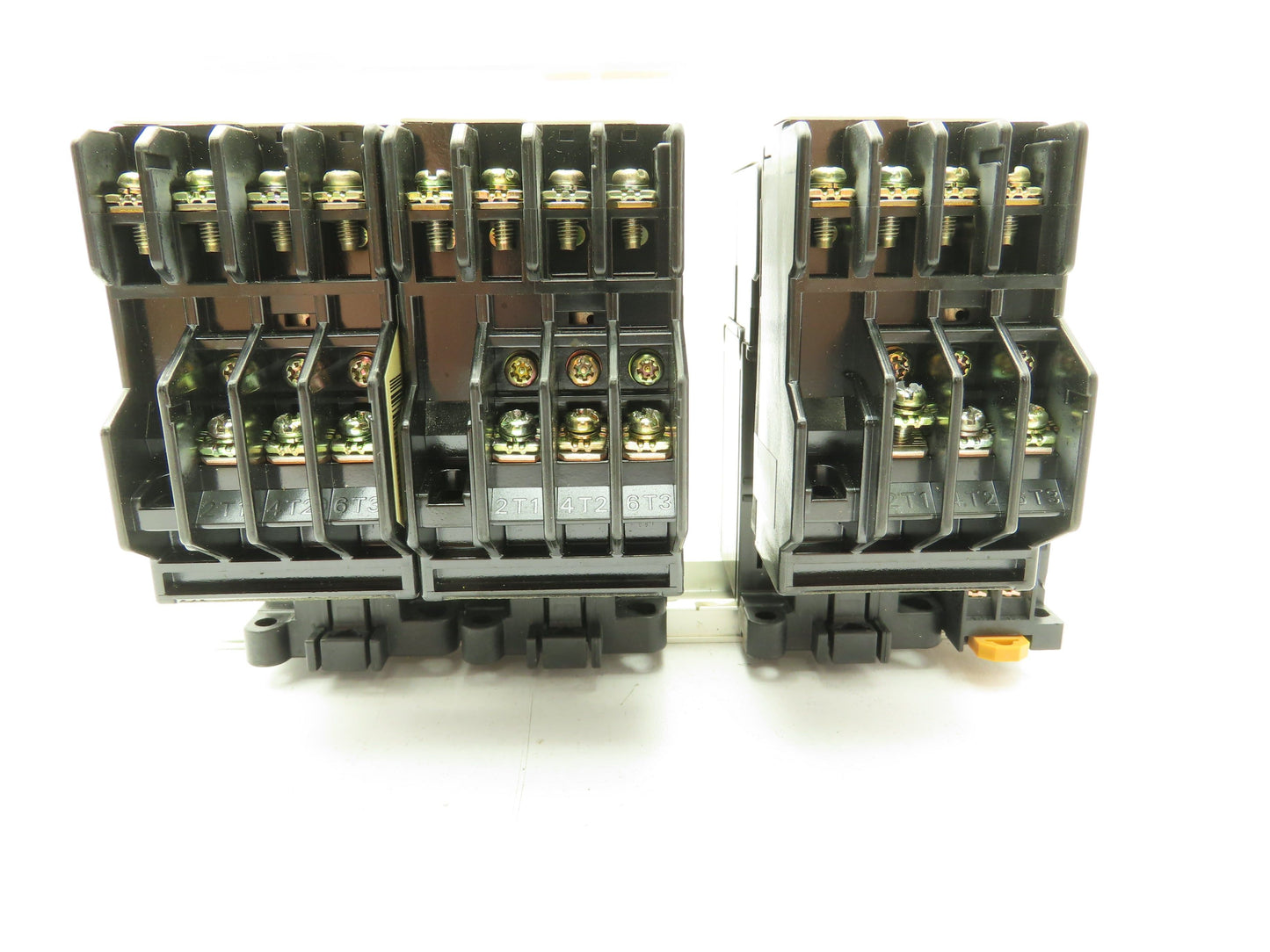 Fuji Electric SC-03/G DIN Rail Contactor 3P 1NO 11A 600V 3PH 24VDC Coil Lot of 3