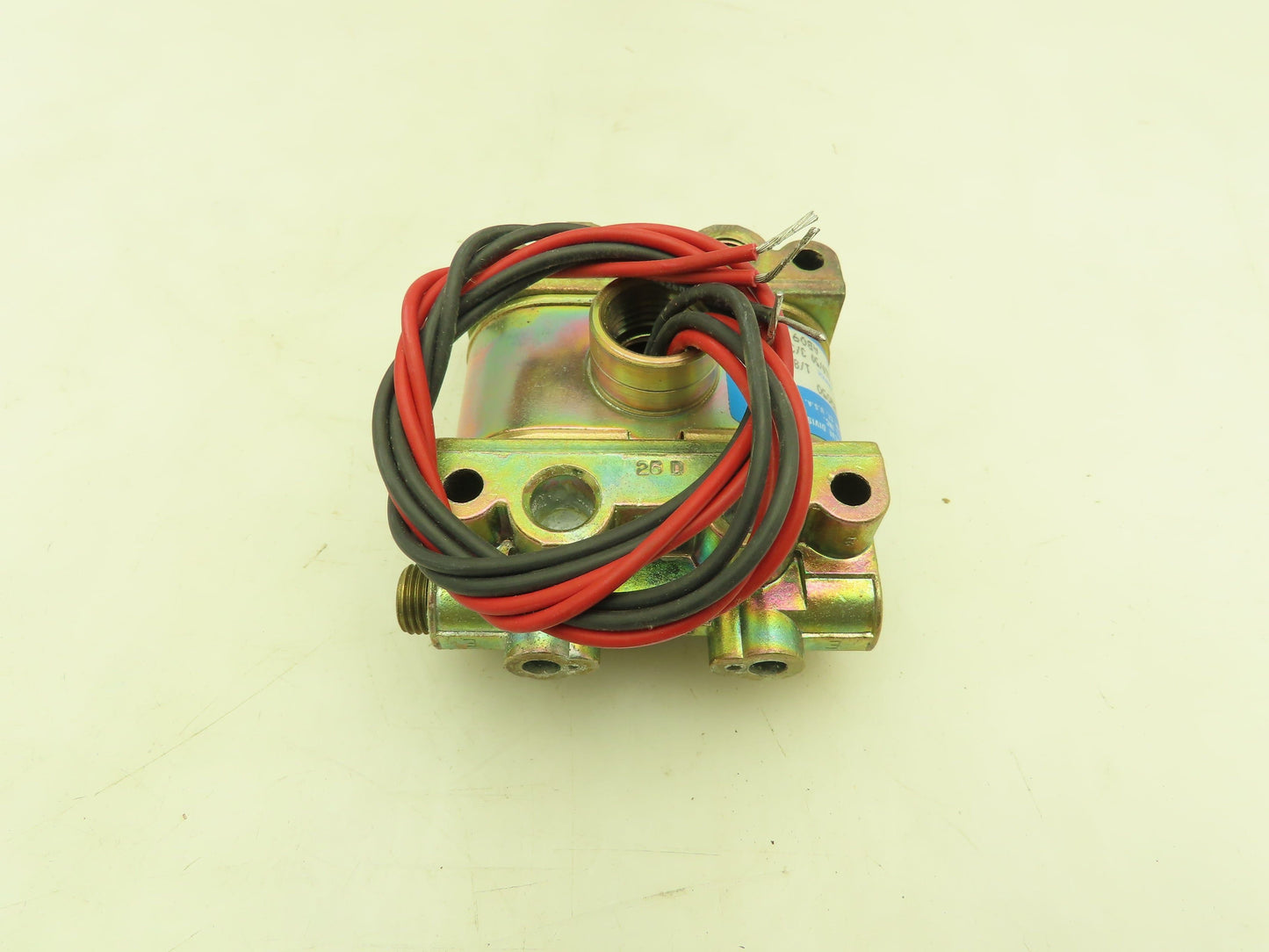 Honeywell Skinner V933LB2050 Solenoid Valve 4-Way NC 120V 50 PSI 1/4" NPT