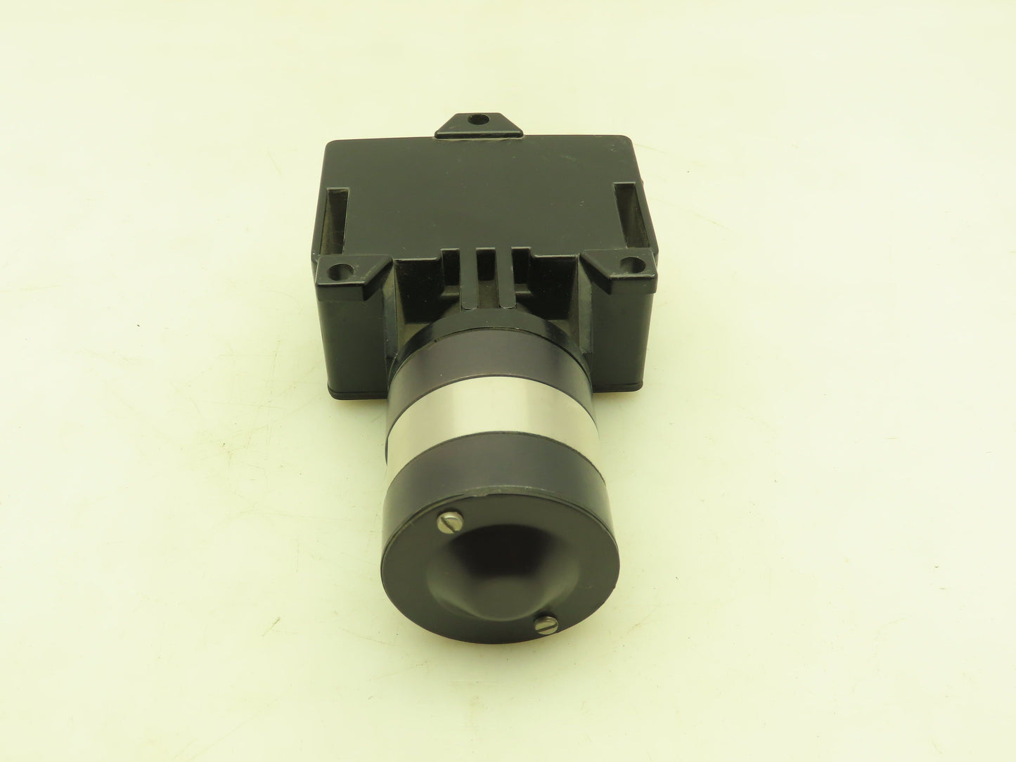 Ashcroft D420S XUD Pressure Switch 30 PSID 15A 125/250VAC