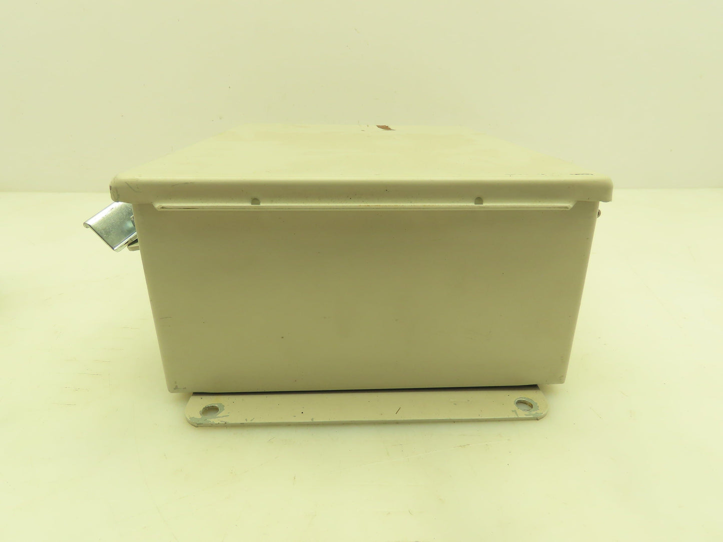 Hoffman A1008CH Electrical Enclosure JIC Junction Box 24 Terminal Strip 10x8x4"