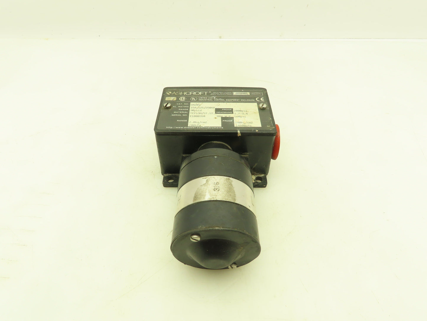 Ashcroft D420S Pressure Switch 30 PSID 15A 125/250VAC