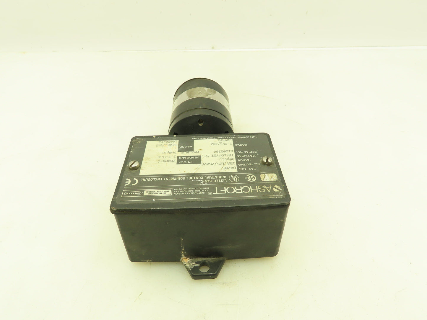 Ashcroft D420S Pressure Switch 30 PSID 15A 125/250VAC