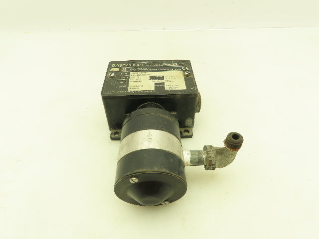 Ashcroft D420S XNHUD Pressure Switch 60 PSID 15A 125/250VAC