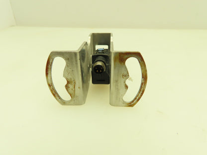 Keyence PZ-G42CP Photoelectric Sensor Switch Lot of 2