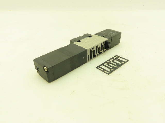 SMC VFS2300-5FZ Pneumatic Air Solenoid Spool Valve Manifold Mount 24VDC Coil