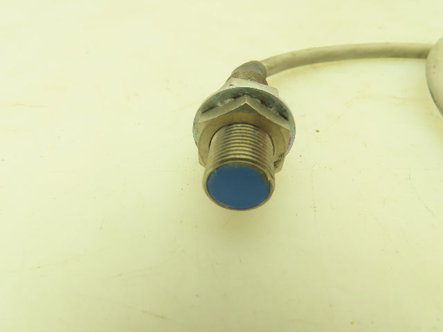 Keyence EV-112M Proximity Sensor Switch Lot of 4