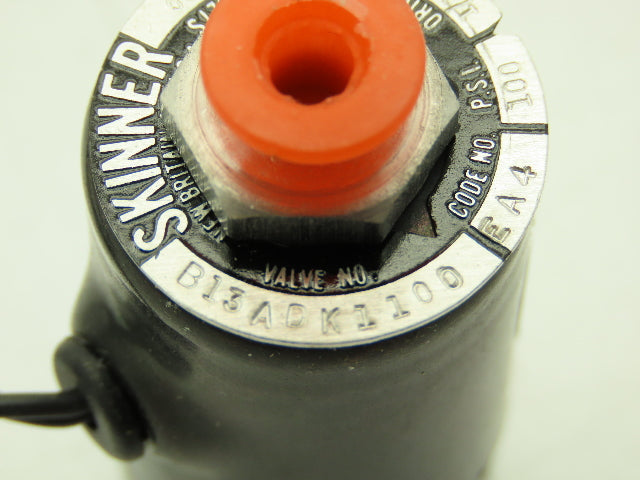Honeywell Skinner B13ADK1100 Solenoid Valve 3-Way NC 12VDC 100 PSI 1/8" NPT