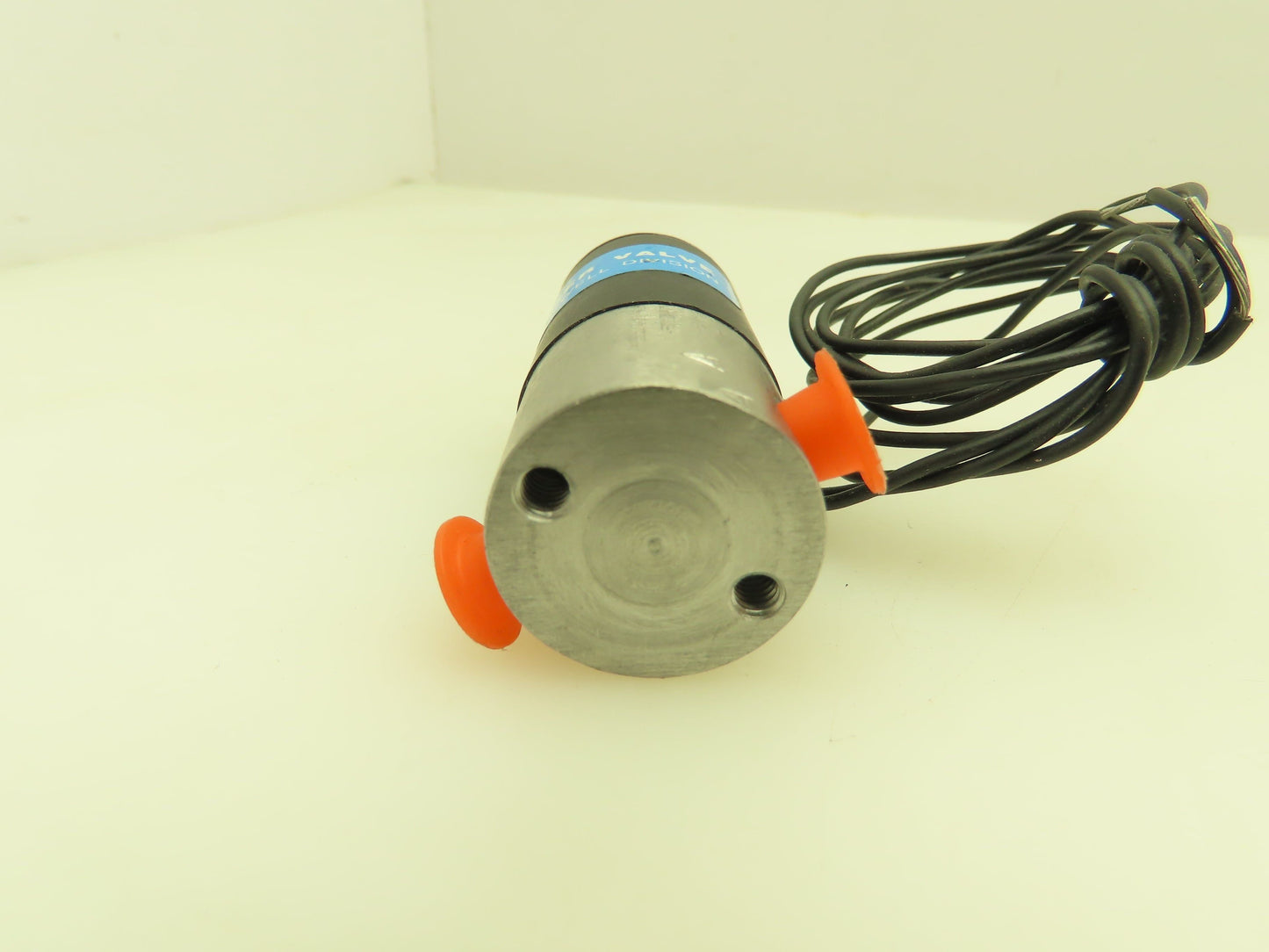Honeywell Skinner B16DK9050 Solenoid Valve 3-Way NO 12VDC 50 PSI 1/8" NPT