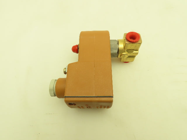 Honeywell Skinner U131K0490 Lucifer Solenoid Valve 3-Way NO 28VDC 150PSI 1/4"NPT