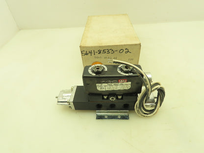 ARO 5461 8533 02 Pneumatic Dual Solenoid Control Valve 5/3 Pos 3/8" 150 PSI 115V